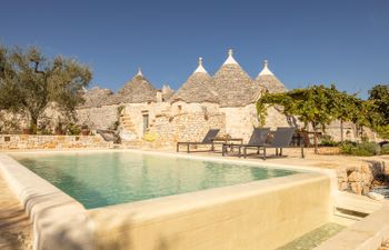 The Round Jewel Holiday Home