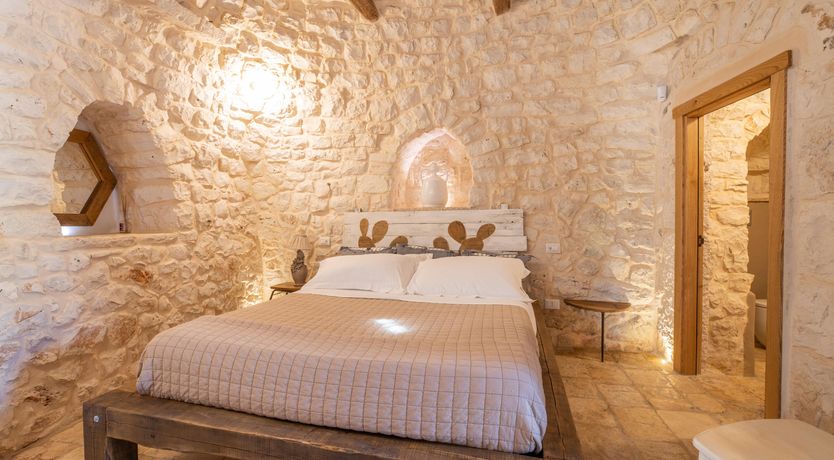 Photo of The Round Jewel