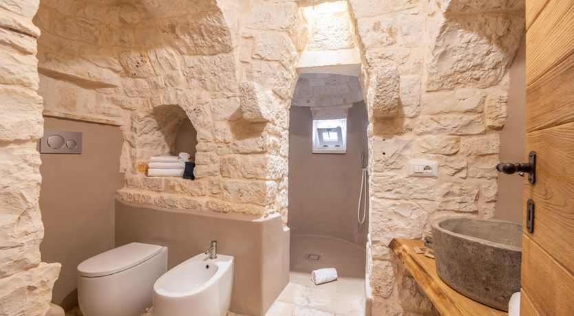 Photo of The Round Jewel