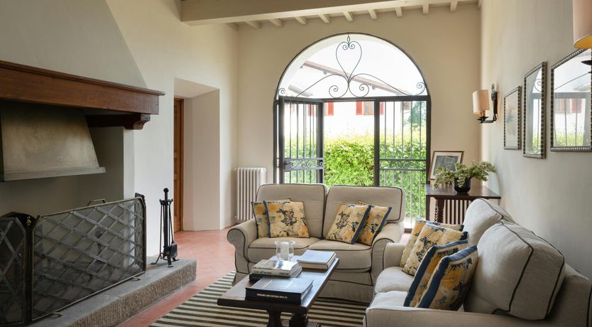 Photo of Sunny Tuscan Garden