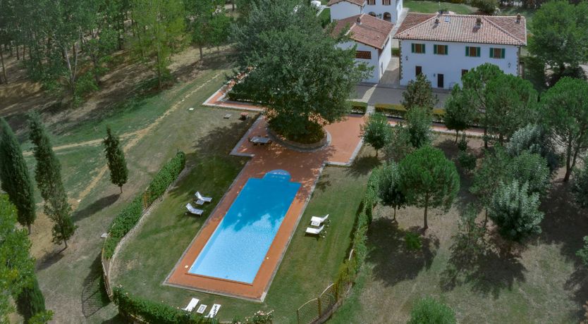 Photo of Sunny Tuscan Garden