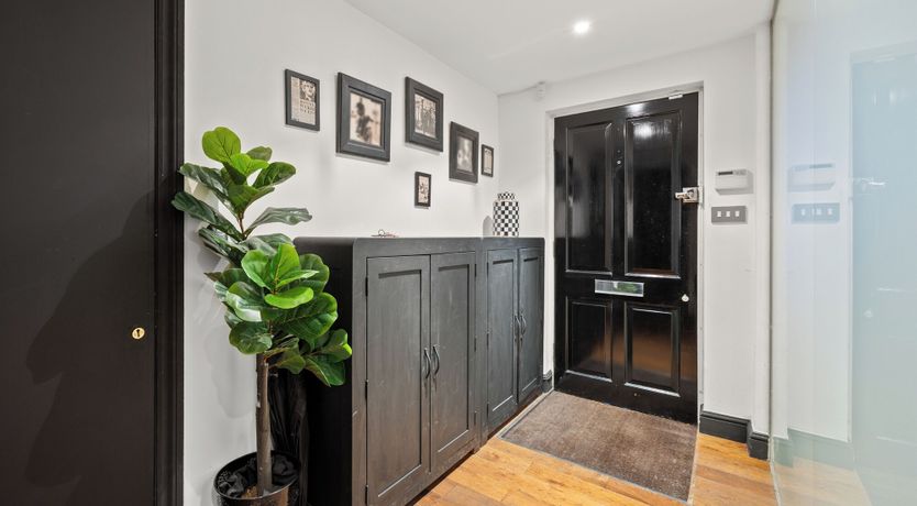 Photo of Marble Arch Hideaway