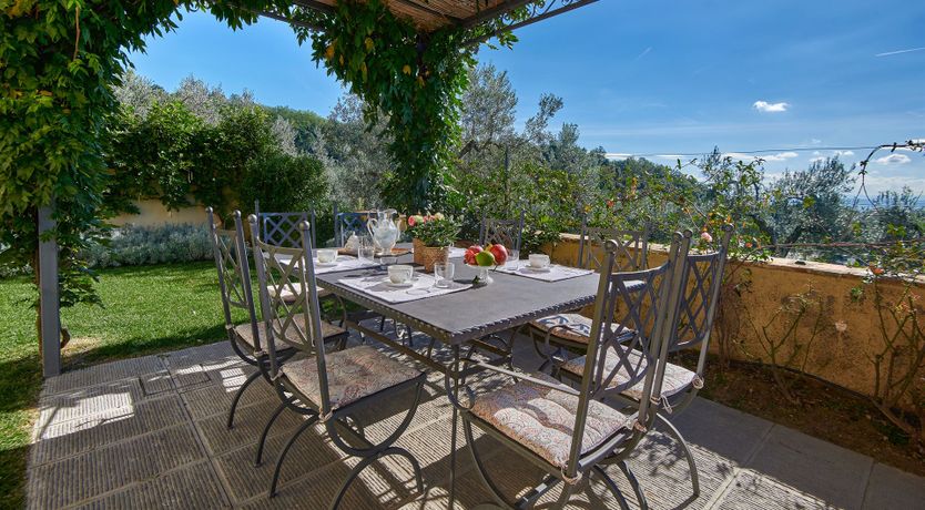 Photo of Leonardo's Place