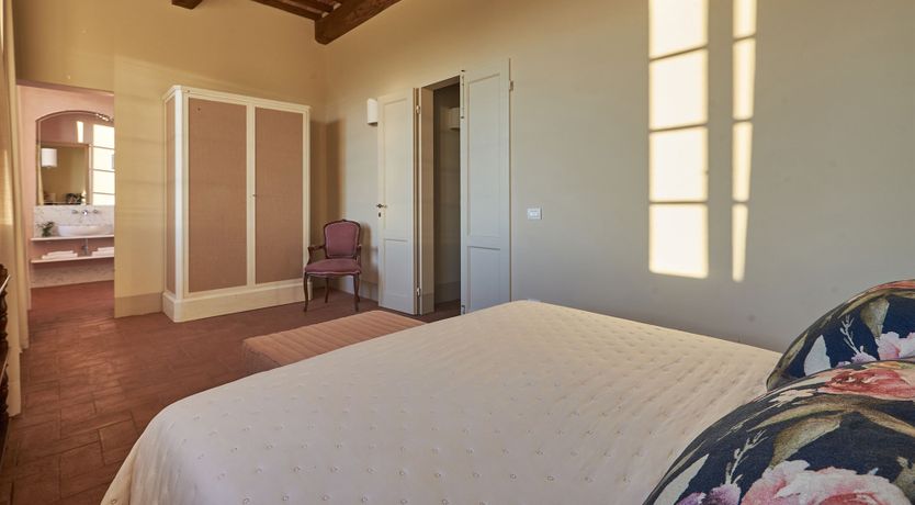 Photo of Leonardo's Place