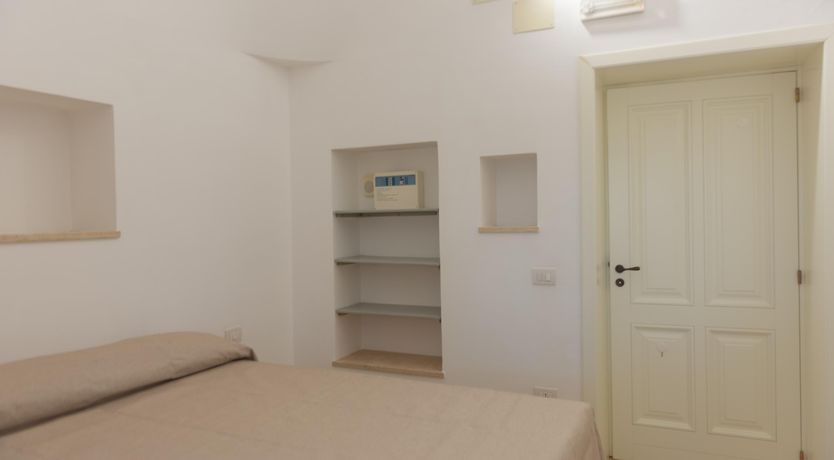 Photo of Alabaster Charm