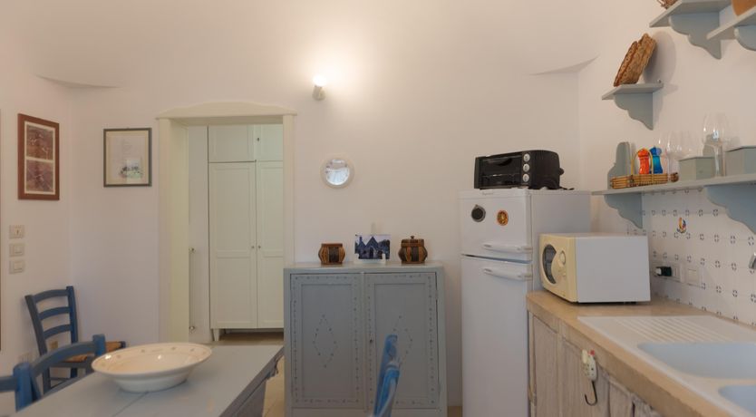 Photo of Alabaster Charm