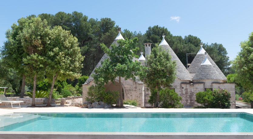 Photo of Alabaster Charm