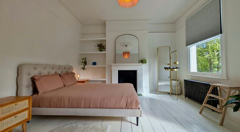 Photo of A Park Avenue