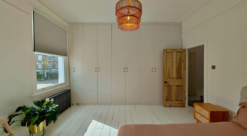 Photo of A Park Avenue