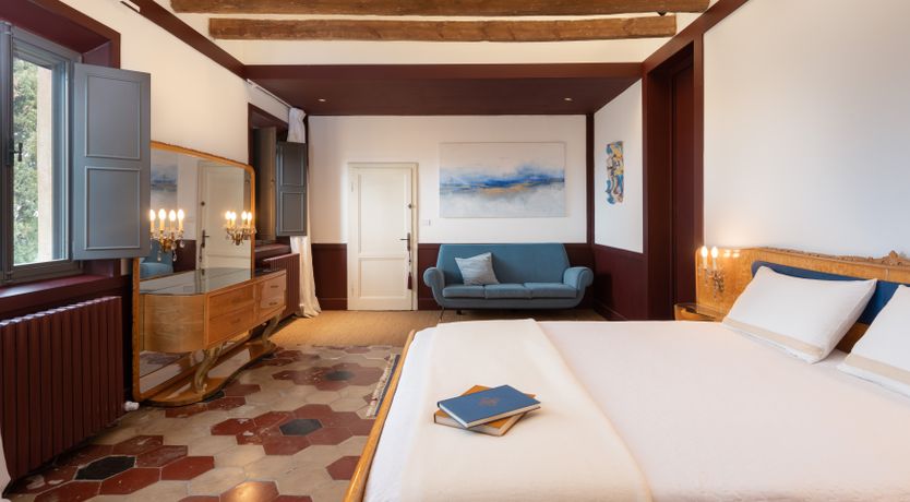 Photo of Tuscan Country Escape