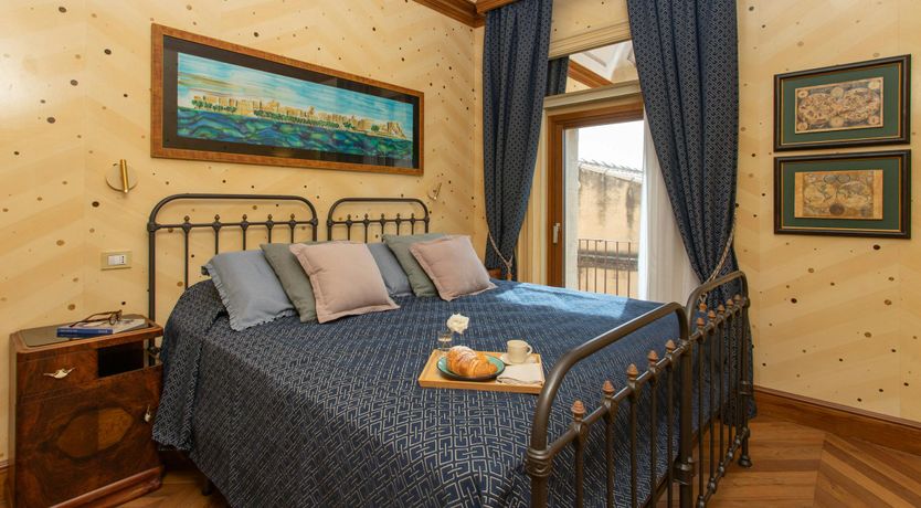 Photo of The Mirrors of Noto