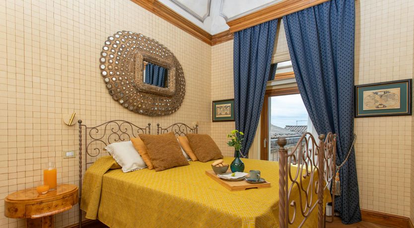 Photo of The Mirrors of Noto