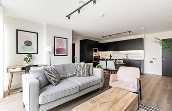 The Secret Sky Holiday Home