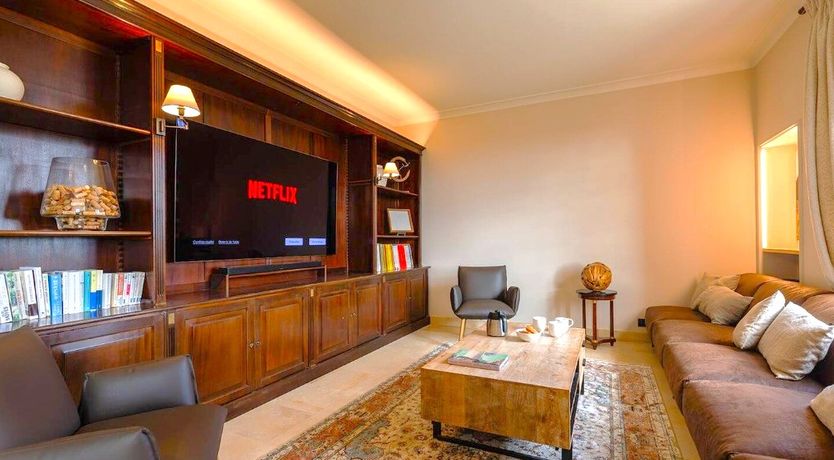 Photo of Stately Retreat