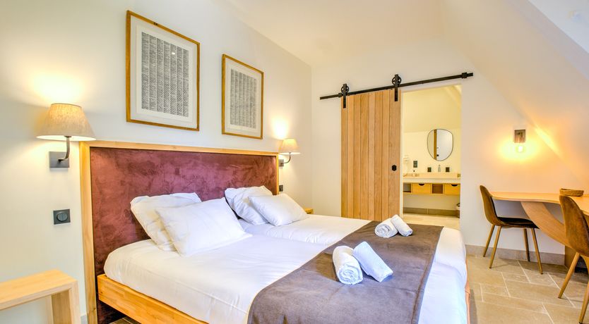 Photo of Stately Retreat