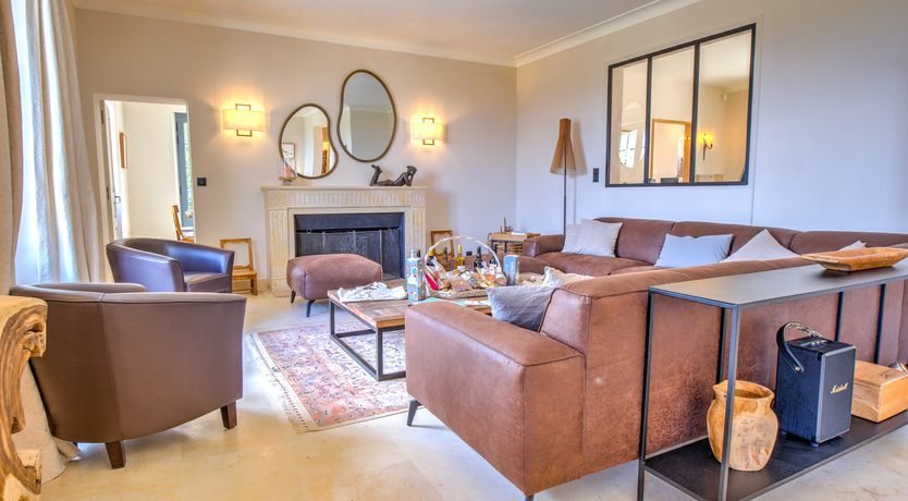 Photo of Stately Retreat