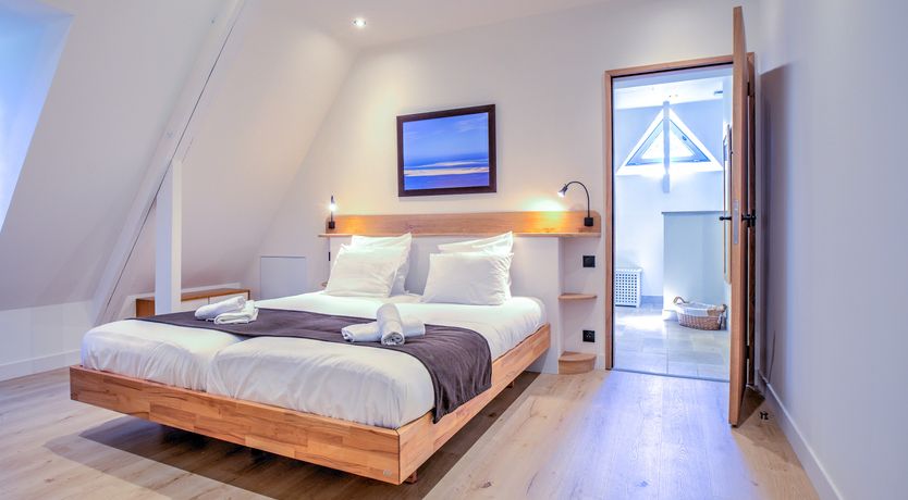 Photo of Stately Retreat