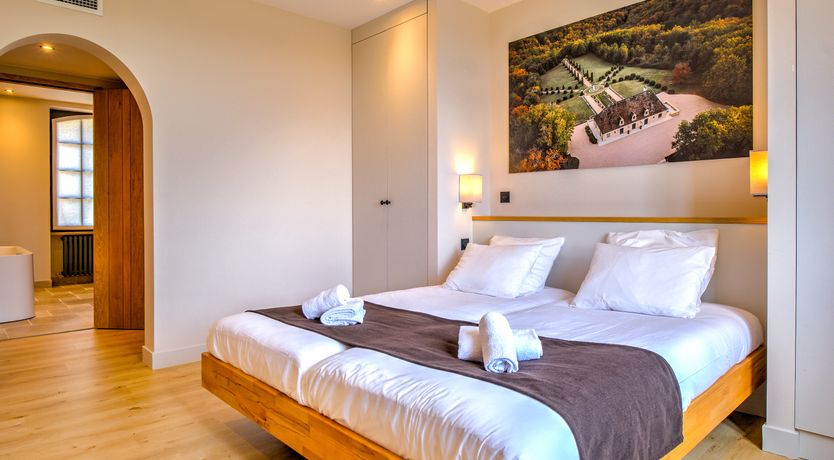 Photo of Stately Retreat