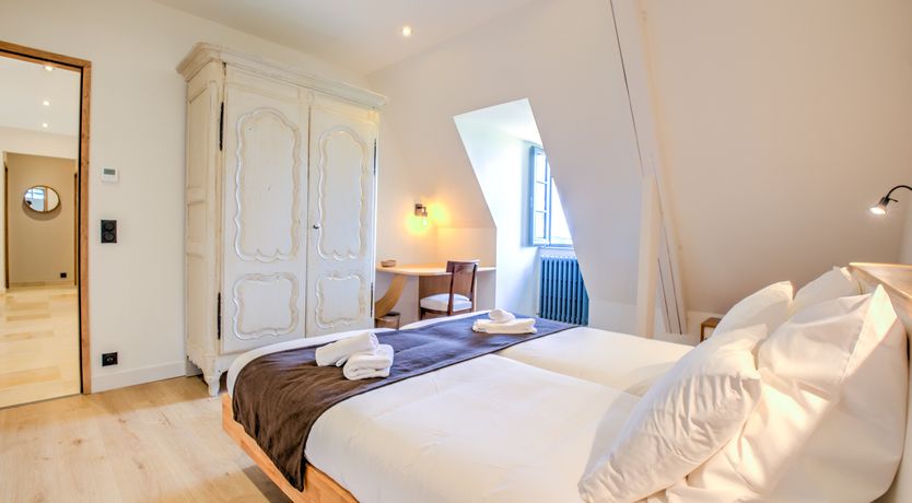 Photo of Stately Retreat