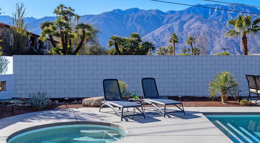 Photo of Misty Mountain Hideaway