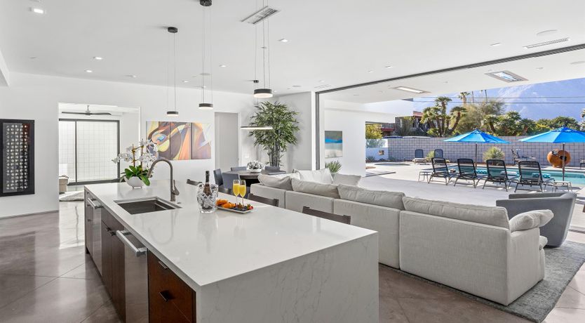 Photo of Misty Mountain Hideaway