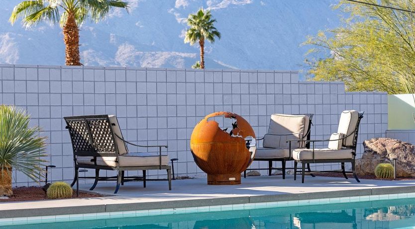 Photo of Misty Mountain Hideaway