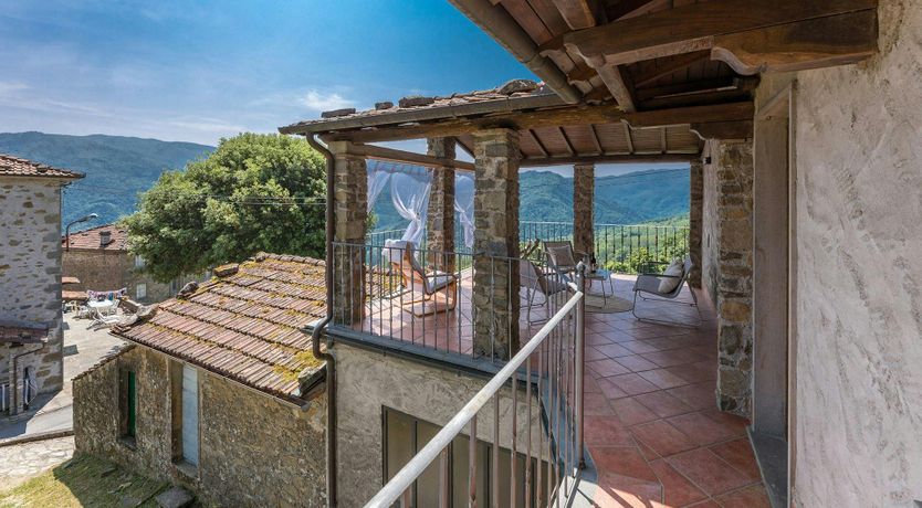 Photo of Chestnut Woods