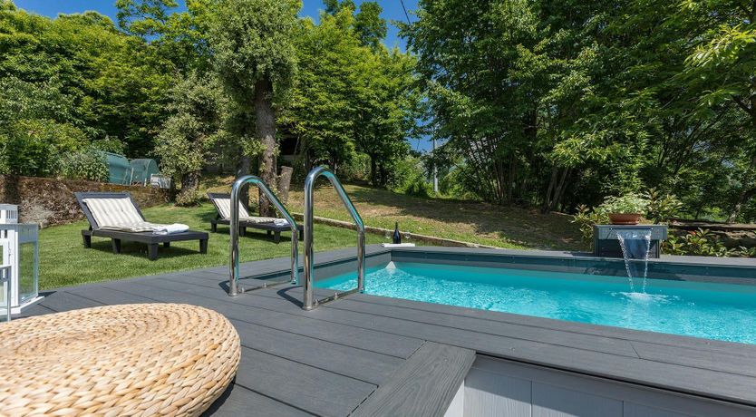 Photo of Chestnut Woods