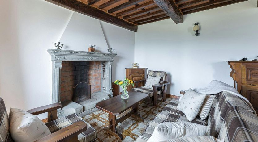 Photo of Chestnut Woods