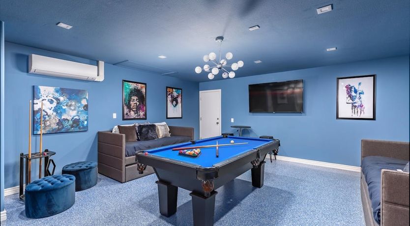 Photo of The Blue Pearl