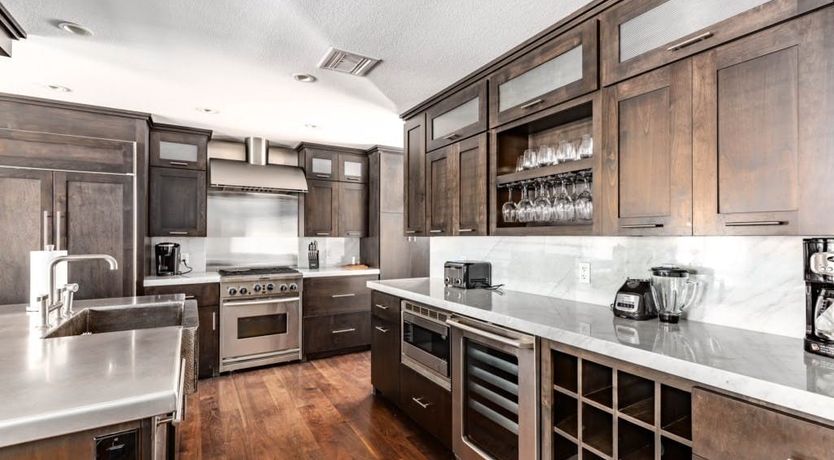 Photo of The Blue Pearl