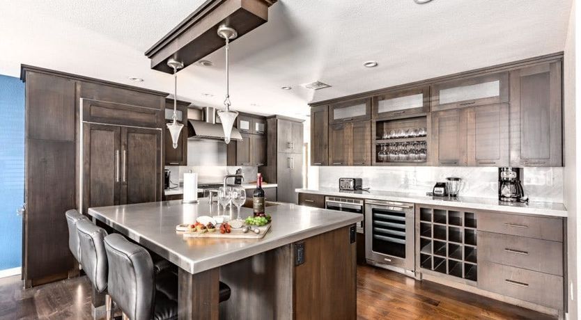 Photo of The Blue Pearl