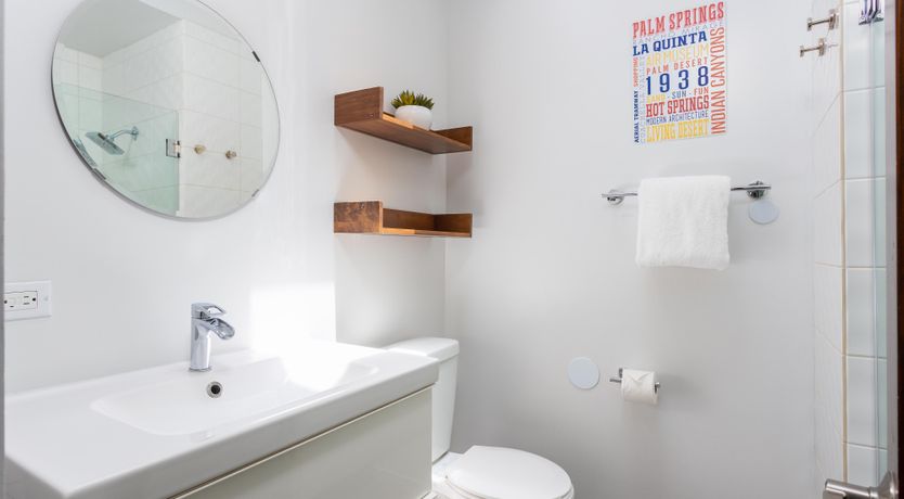 Photo of It's a Mid-Mod Thing