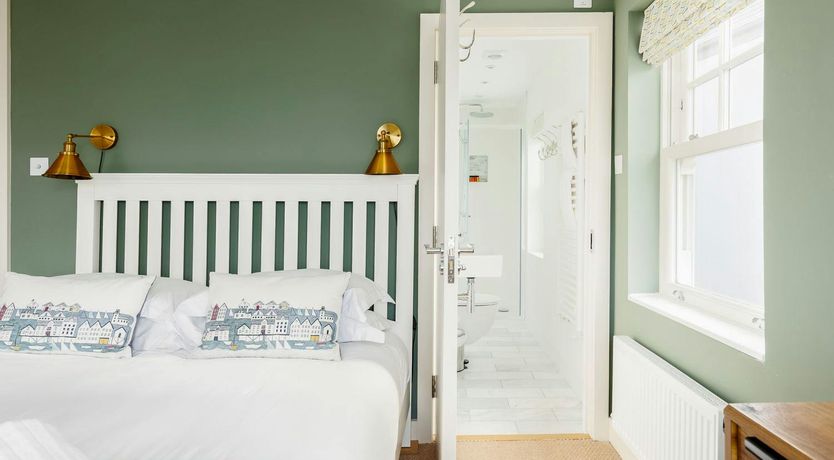 Photo of Harbour Delight