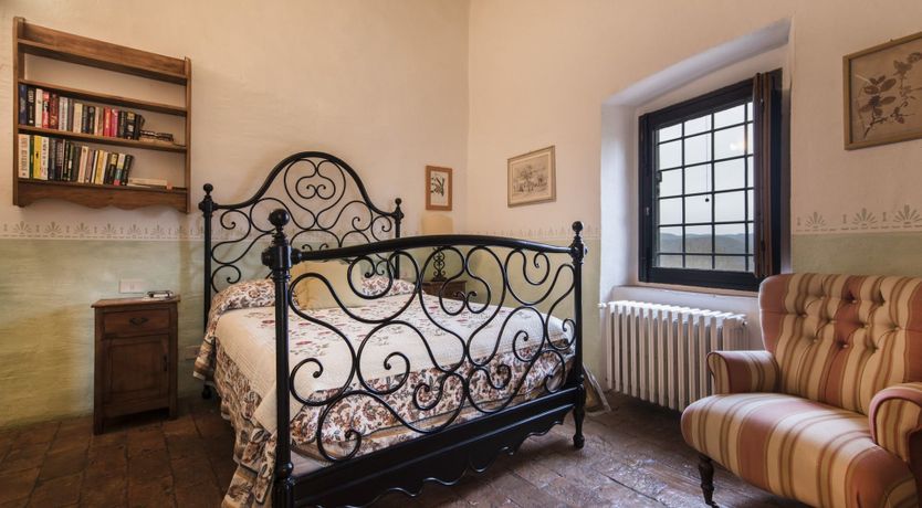 Photo of Old Vine's Jewel