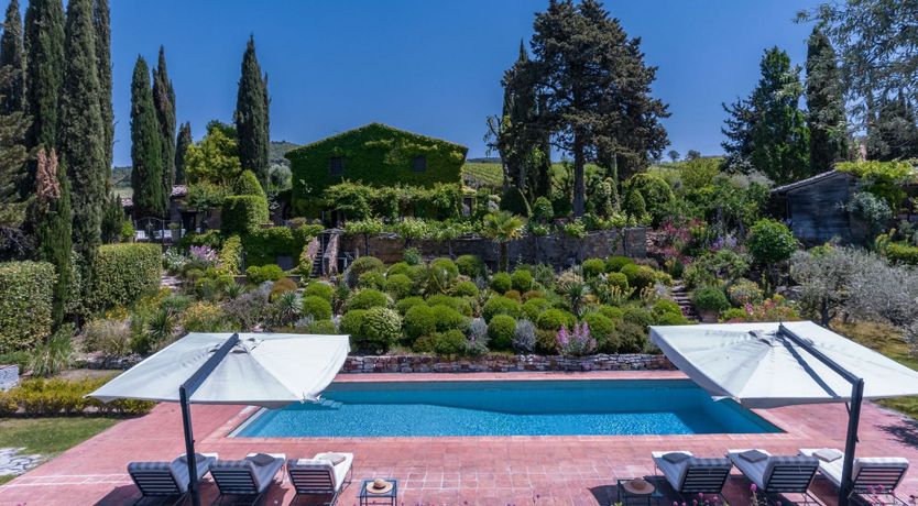 Photo of Old Vine's Jewel