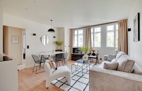 Photo of leafy-daumesnil