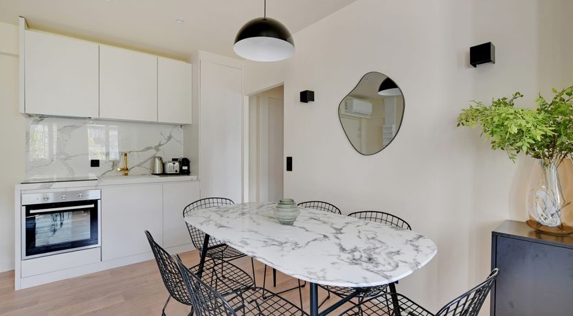 Photo of Leafy Daumesnil