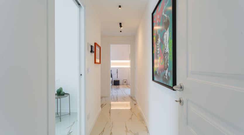 Photo of Olive Avenue