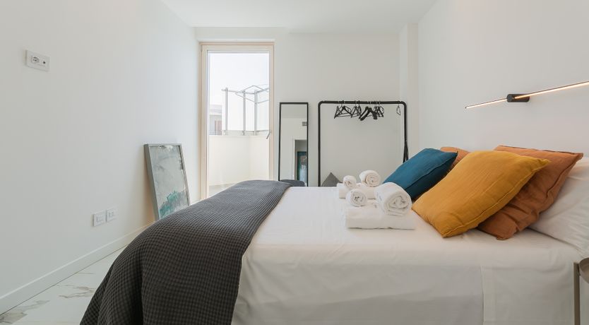 Photo of Olive Avenue