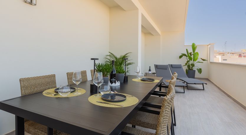 Photo of Olive Avenue