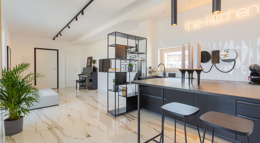 Photo of Olive Avenue