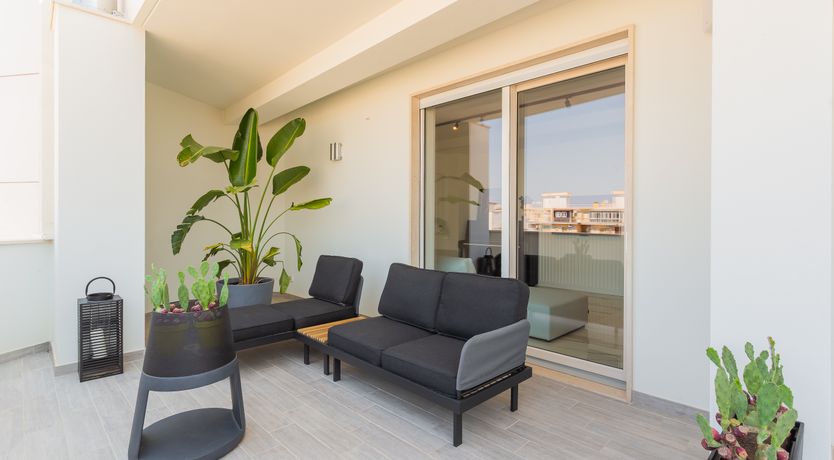 Photo of Olive Avenue