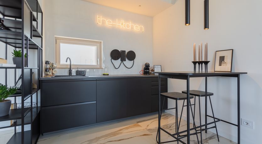 Photo of Olive Avenue