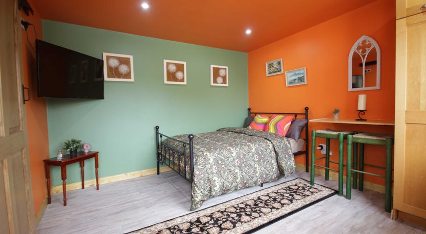 Photo of Georgias Gate