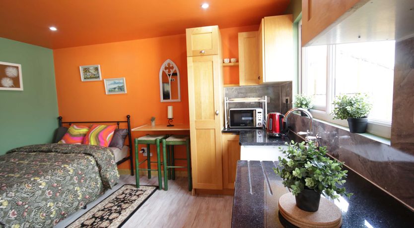 Photo of Georgias Gate