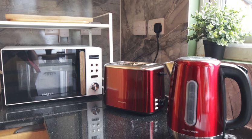 Photo of Georgias Gate