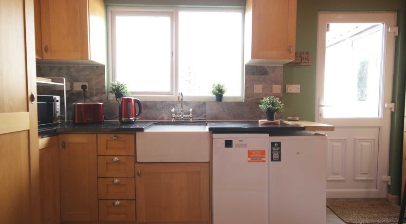 Photo of Georgias Gate