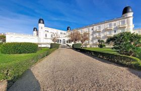 Photo of le-golf-apartment