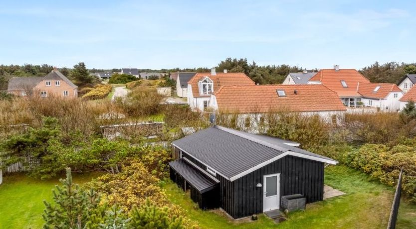 Photo of "Tekla" - 75m from the sea